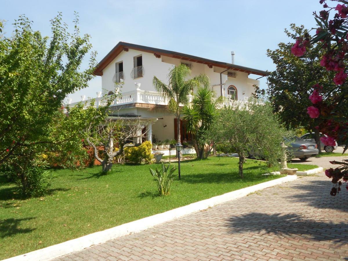 B&B Villa Di Bartolomeo 카파치오페스툼 외부 사진