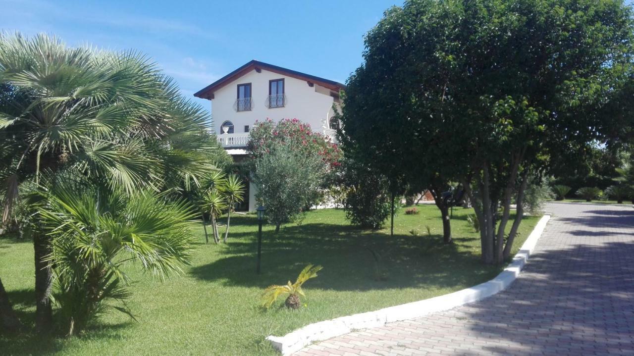 B&B Villa Di Bartolomeo 카파치오페스툼 외부 사진