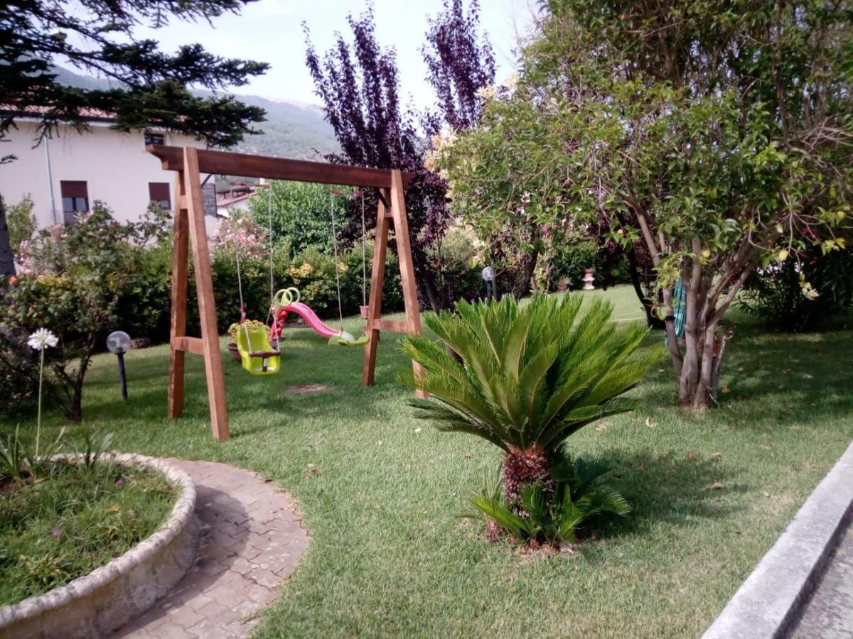 B&B Villa Di Bartolomeo 카파치오페스툼 외부 사진