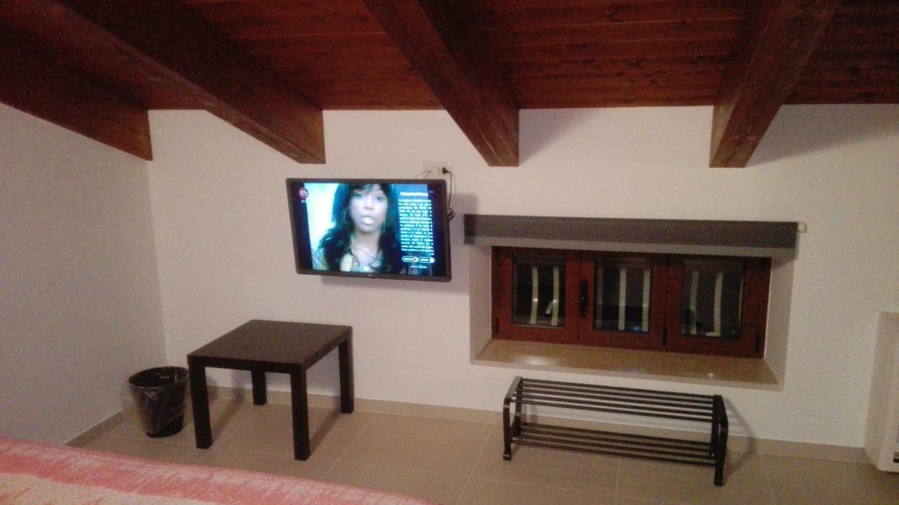 B&B Villa Di Bartolomeo 카파치오페스툼 외부 사진